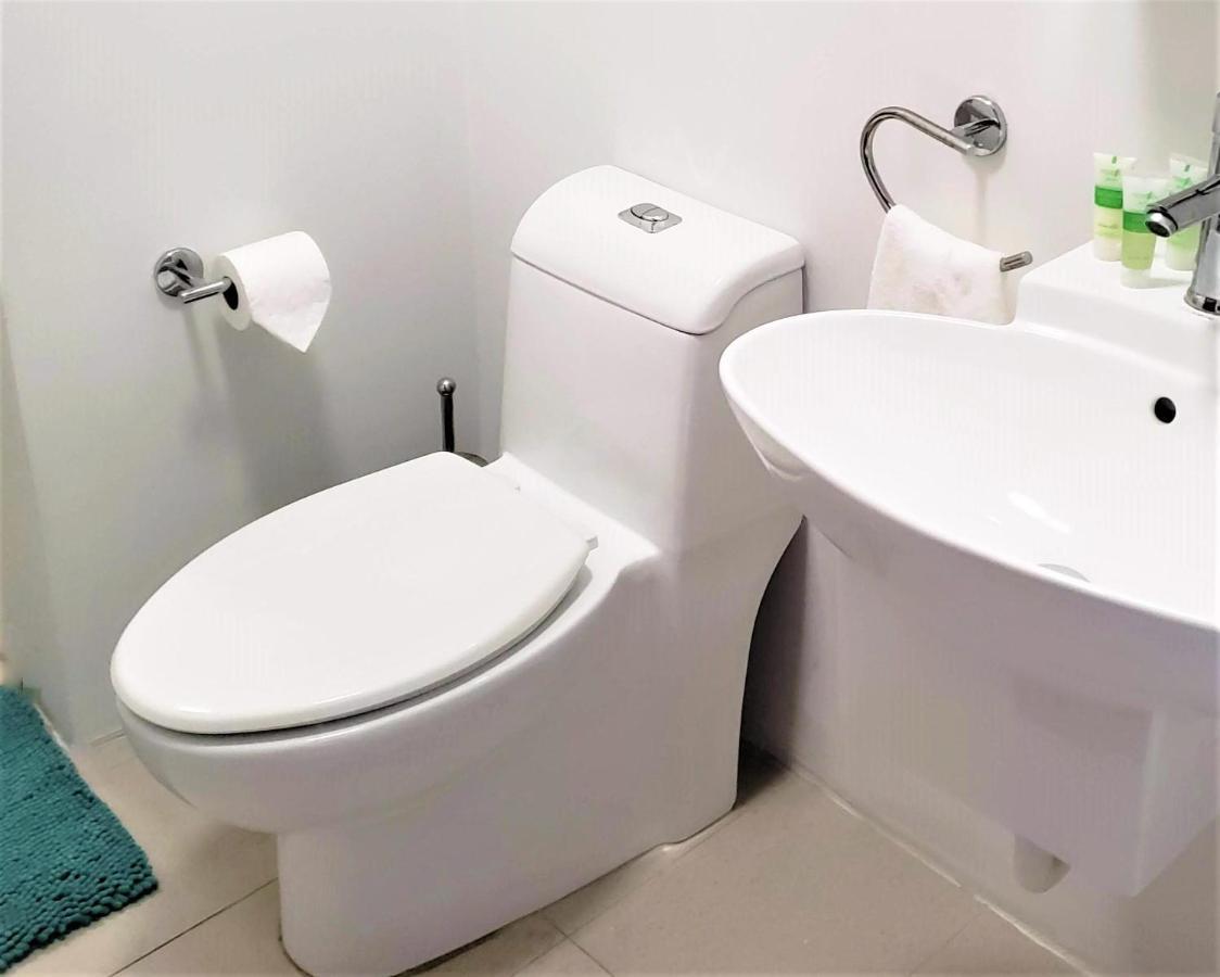 Kasa The Lofts 202 Huge 2 Bed 2 Bath Washer Dryer San Juan Exterior photo